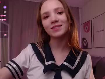 adria_arjona live cam