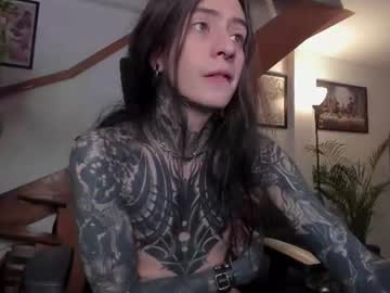 andrew_round live cam preview