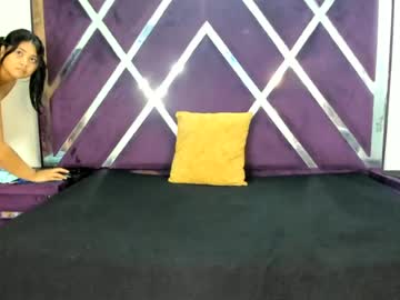 arielasm live cam preview