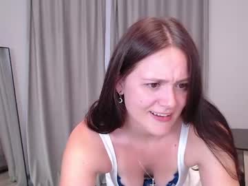 ariella_meow246 live cam