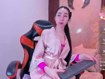 ayla_min live cam preview