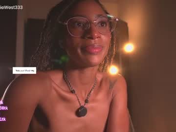 conniecb live cam