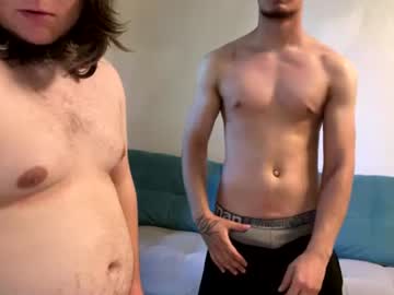 desiredude9 live cam