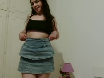 elodiecoquine1 live cam