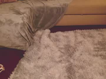guns_n_buns live cam