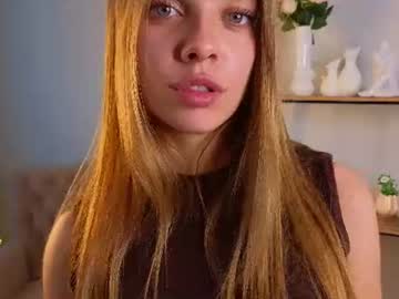 katie_hawkins live cam
