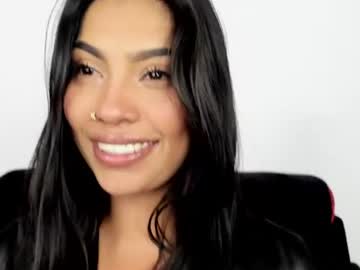 kim_mouth17 live cam preview