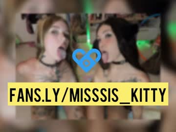 masterr_and_kittyy live cam