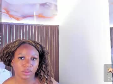 mia_pineda live cam