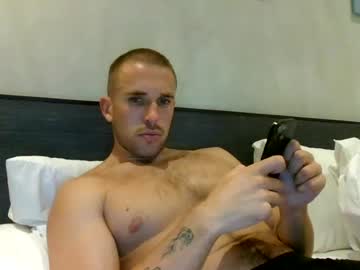 muscleshow00 live cam