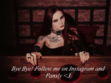 nelle_ live cam