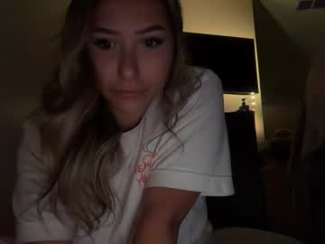 nicolelovesyou444 live cam