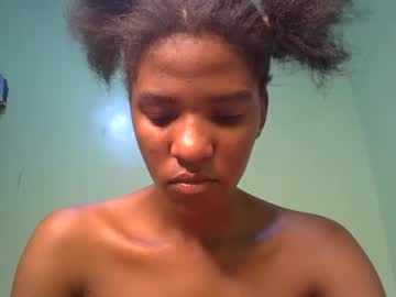 sauce_pety live cam