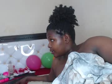 sweetslyvie live cam preview
