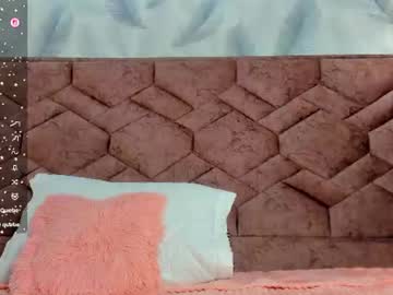victoria_noir_18 live cam