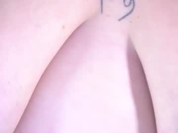 zarareign_ live cam