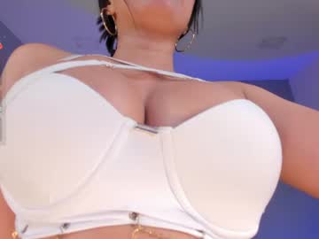 ashleyjhonson1 live cam