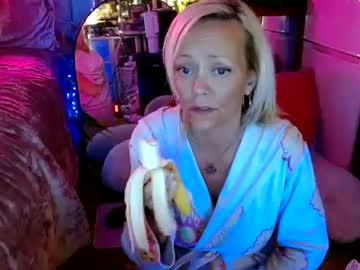 brittneychats81 live cam