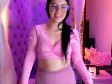chloe_crysstal live cam