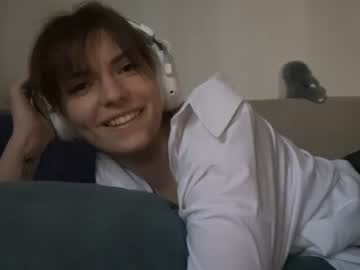 corrienavanjo live cam