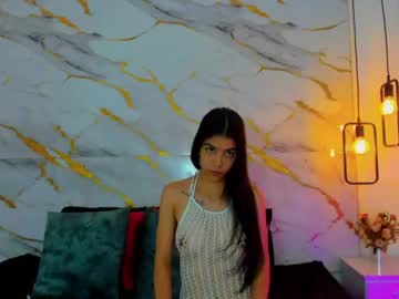 crisle_11 live cam