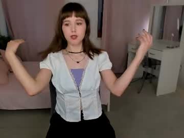 emiliahurrison live cam