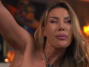 evelyn_evyy live cam