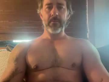 every_day_is_a_holiday live cam