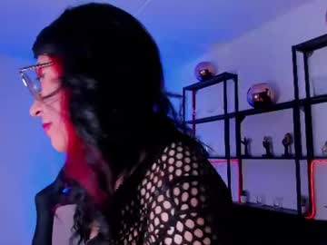 halley_ravenn live cam
