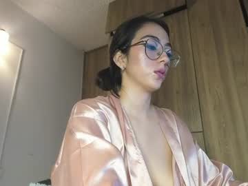 horny_adiction live cam