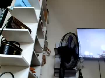 ilovewhitecocksalot live cam