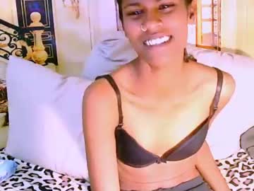 indiansilkyspice live cam
