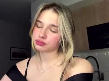 laurineleconey live cam