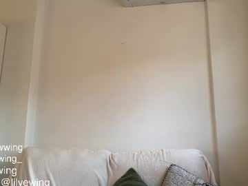 lilyewing_ live cam