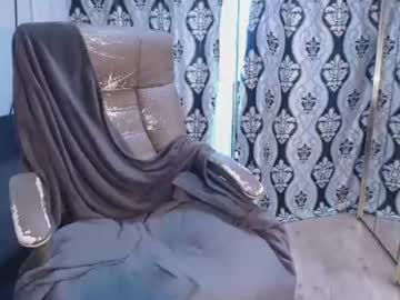 nicky_38hhugetits live cam