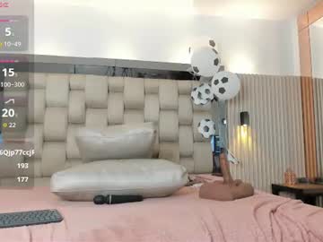 noah_pariss live cam