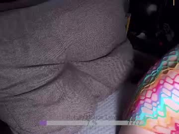 online_may live cam